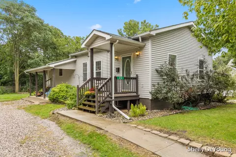 212 Mill, Ionia, MI 48846