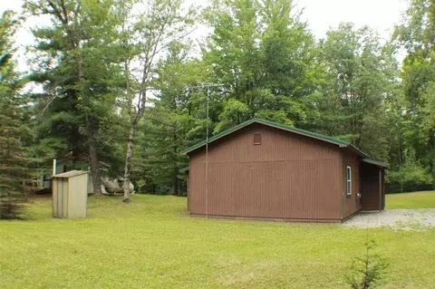 2806 E Rdg, Gladwin, MI 48624 photo 3
