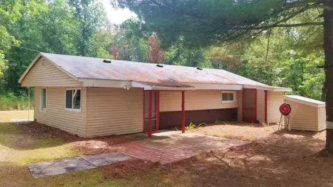 4261 S Rooseveldt, Baldwin, MI 49304 photo 3