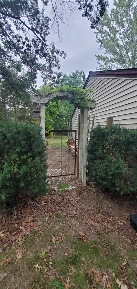 9000 Case, Brooklyn, MI 49230 photo 5