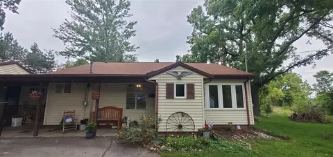 9000 Case, Brooklyn, MI 49230 photo 6