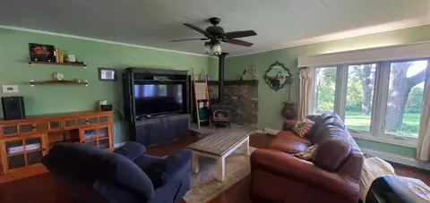 9000 Case, Brooklyn, MI 49230 photo 7