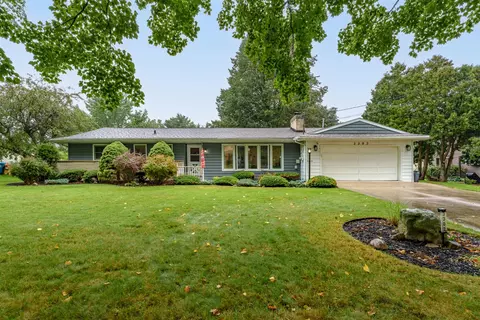 3302 St Antoine, Kalamazoo, MI 49006
