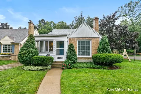 1100 Walsh, Grand Rapids, MI 49507