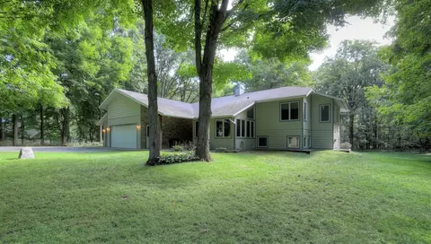 1331 34th, Allegan, MI 49010