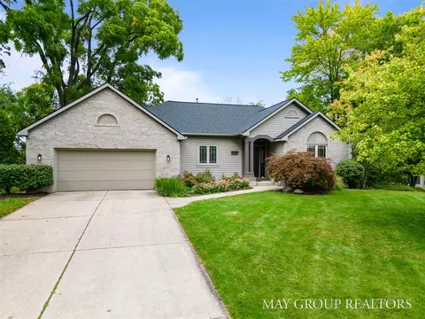 4103 Clear Vw, Grand Rapids, MI 49546