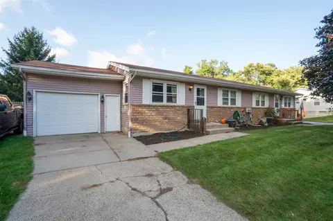 735 Coleman, Grand Rapids, MI 49548