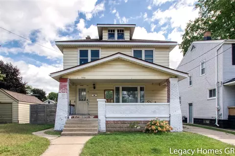 1756 Federal, Wyoming, MI 49509