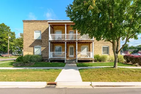 126 W Washington, Vicksburg, MI 49097