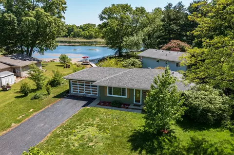 12936 Bayview, Vicksburg, MI 49097