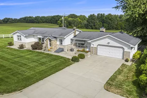 69775 46th, Decatur, MI 49045
