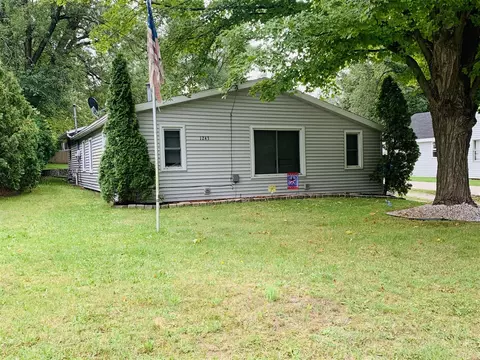 1243 S 14th, Niles, MI 49120