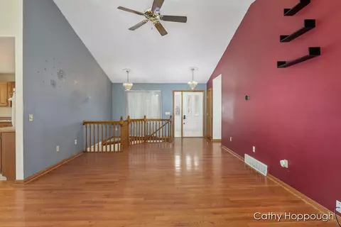811 Bradford, Belding, MI 48809 photo 4