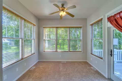 810 E Barrington, Jackson, MI 49203 photo 6
