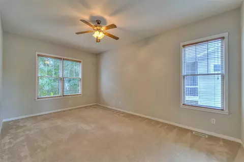810 E Barrington, Jackson, MI 49203 photo 14