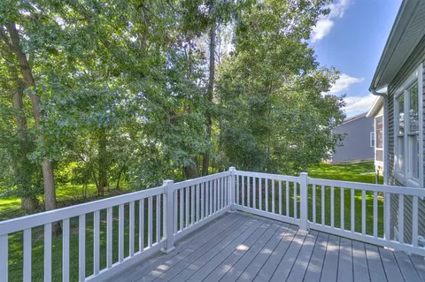 810 E Barrington, Jackson, MI 49203 photo 7