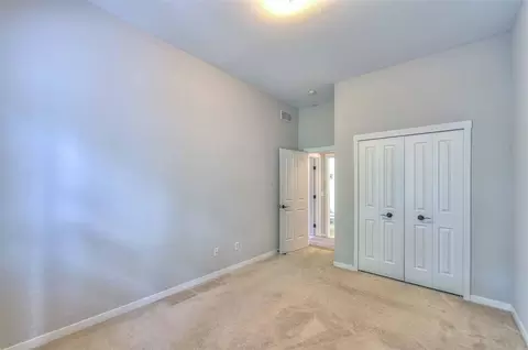 810 E Barrington, Jackson, MI 49203 photo 12