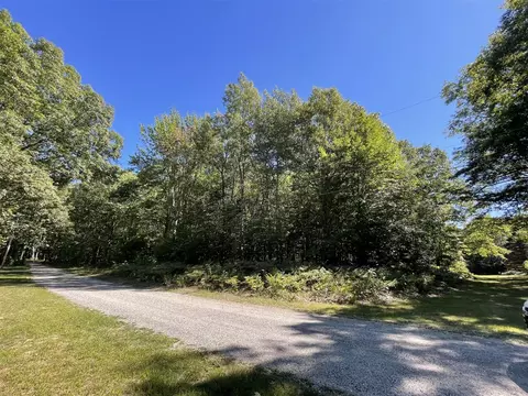 NW Michael Lane, Ludington, MI 49431
