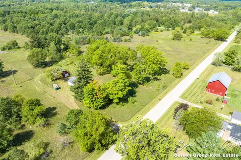 6555 Dumon, Belding, MI 48809 photo 5