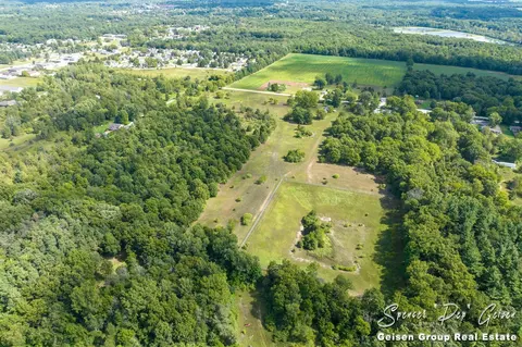 6555 Dumon, Belding, MI 48809 photo 32
