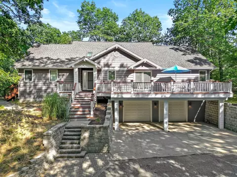 127 Kaye, Michigan City, IN 46360