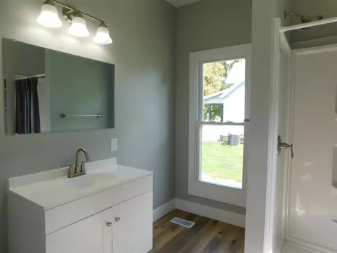 520 E Pr, Vicksburg, MI 49097 photo 10
