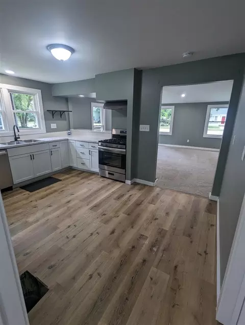 520 E Pr, Vicksburg, MI 49097 photo 5