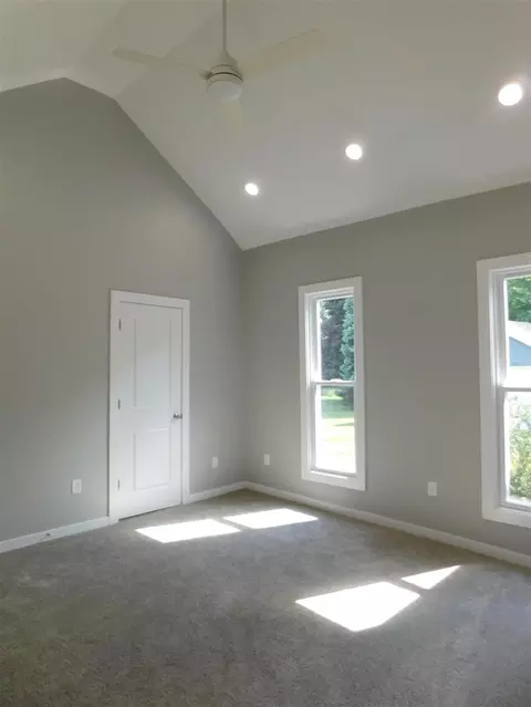 520 E Pr, Vicksburg, MI 49097 photo 9