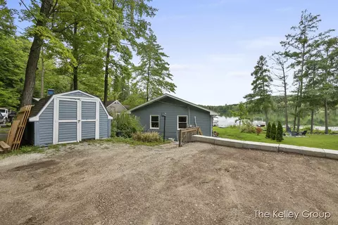 800 Kimberly, Sparta, MI 49345