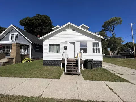 54 Catherine, Muskegon, MI 49442