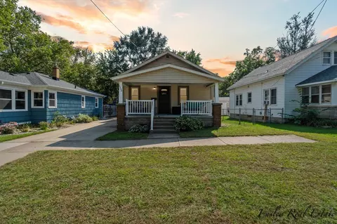 1238 Richmond, Grand Rapids, MI 49504