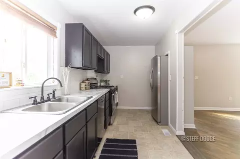 408 Lewis, Belding, MI 48809 photo 11