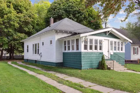 1012 W Southern, Muskegon, MI 49441
