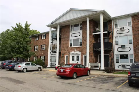 7450 Boulder Blf #68, Jenison, MI 49428