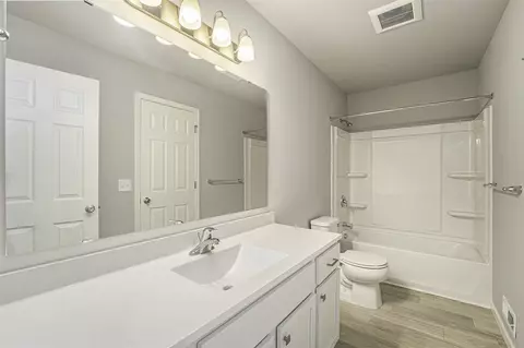 Bath - 25311 Front, Mattawan, MI 49071 photo 1 of 2