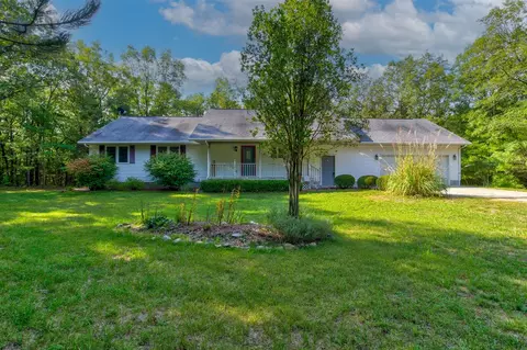 937 W Holton Whitehall, Whitehall, MI 49461
