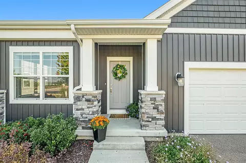 3494 Copper Riv #5, Wyoming, MI 49418