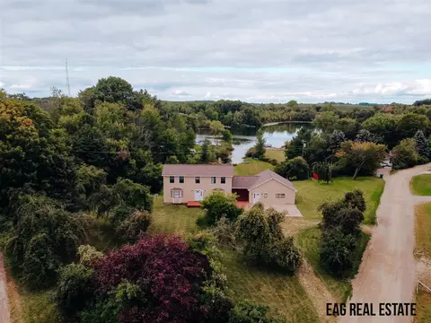 17630 Westbrook, Casnovia, MI 49318