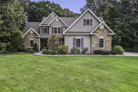 18022 Woodland, Spring Lake, MI 49456