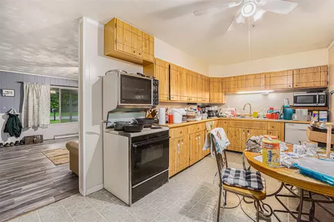 431 11th, Three Rivers, MI 49093 photo 10