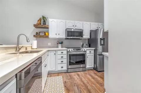 2025 Augusta, Jackson, MI 49201 photo 18