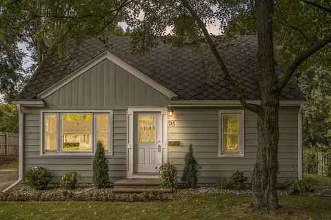 715 Fletcher, Kalamazoo, MI 49006