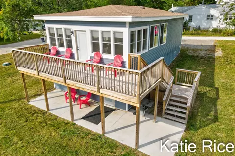 7946 Goodrich, Montague, MI 49437