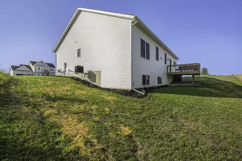 4747 Gordonshire, Walker, MI 49534 photo 29