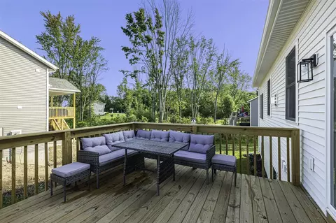 4747 Gordonshire, Walker, MI 49534 photo 8