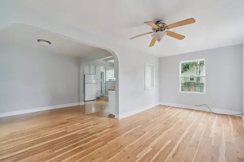 537 Jessop, Lansing, MI 48910