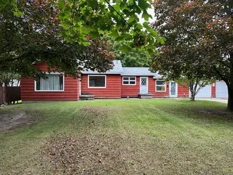 1035 E Main, Fremont, MI 49412