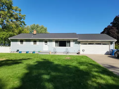 3286 Lincoln, Norton Shores, MI 49441