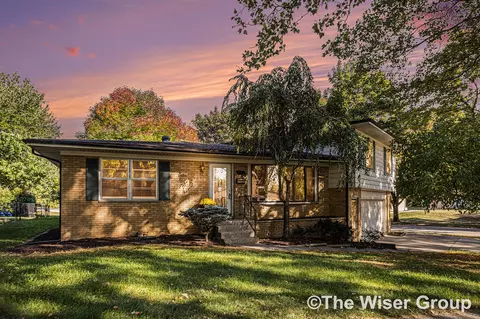 950 Spring, Grand Rapids, MI 49503