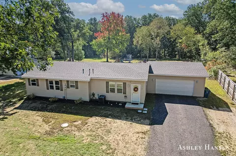 13100 Old 14 Mile, Greenville, MI 48838